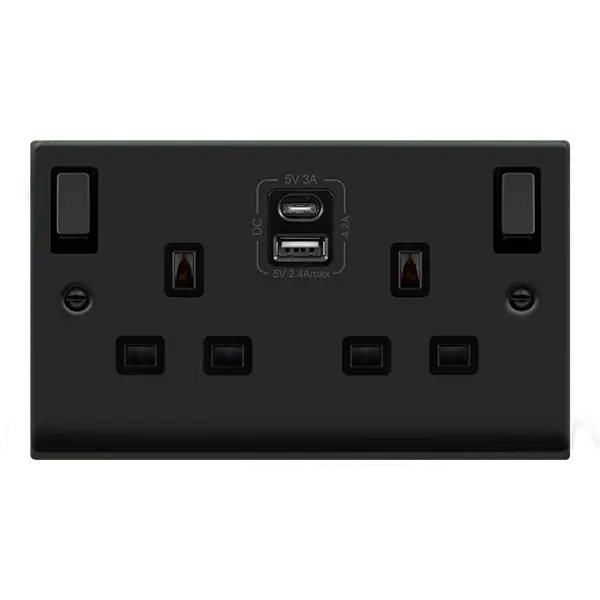 Click Deco Matt Black 2G 13A SW SKT 4.2A A&C USB INGOT VPMB BK with Black Insert – VPMB586BK
