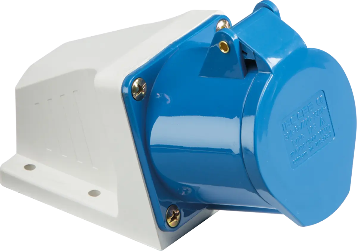 Knightsbridge 240V IP44 32A Angled Surface Mount Socket 2P+E – IN0012