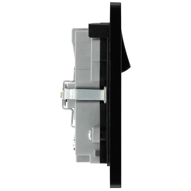 BG Evolve Matt Black Screwless USB Double Socket Type A+C PCDMB22UAC30B BG (British General)