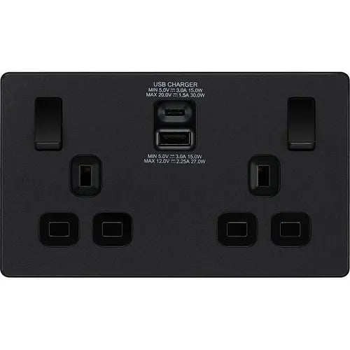 BG Evolve Matt Black Screwless USB Double Socket Type A+C PCDMB22UAC30B