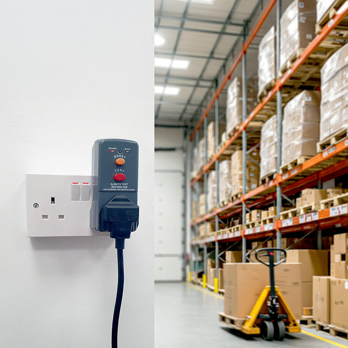 Masterplug ARCDKG Single-Socket RCD Safety Adaptor Black 13A