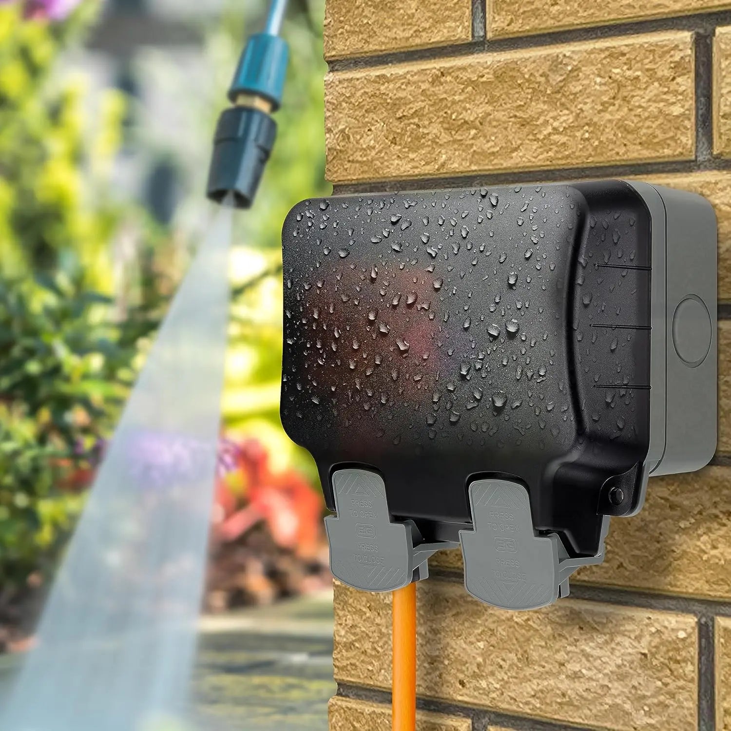 BG Electrical WP22RCD-01 Double Weatherproof Outdoor Switched Socket with Latching RCD - IP66 13A