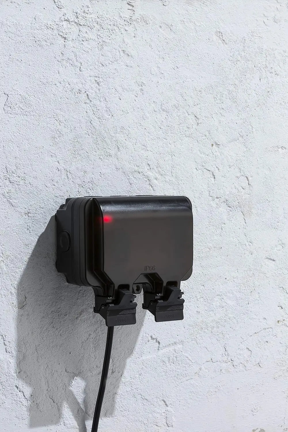 Knightsbridge IP66 Outdoor Weatherproof Double Socket | Transparent Lid | Black – OP9N